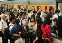 身體不適被阿婆嗆讓座 女大生委屈:輸血4袋剛出院