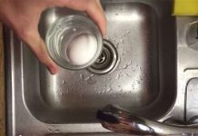 他用玻璃杯3秒完美去蛋殼 看完才發現原來我們一直用的方法都太笨了