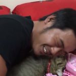 和貓咪對話也太可愛了啦XDDDD 果然是地表最強小三,誰能贏過牠啦哈哈哈~