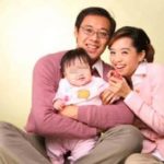 楊偉中魂斷異鄉 陳以真po全家照逼哭網友