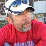 世紀大騙案!馬拉松冠軍「每次成績都超神」跟蹤後才發現「他神隱在廁所」