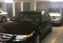 私人車位被路霸亂停害他卡在裡面,車主怒送對方「永恆車位」…網笑:秒被KO