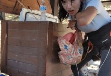 天氣太熱!企鵝妹直播竟「塞冰解熱」狂抖動!網友熱議:為了流量什麼都能做