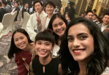 羽球賽場外大家都是好朋友!網看「戴資穎大合照」直喊:太可愛❤