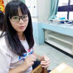 男同學後悔也來不及了!高中畢業….眼鏡妹「封印解除」變女神