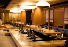 約好吃一人5000元壽司…請女友爸媽「全家來11人」,盤子男怒結帳嗆「明天不用聯絡了」!