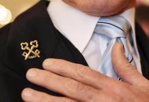 飯店服務員衣服上別「交叉金鑰匙」驚揭「世界最神秘組織」全台僅22人