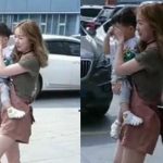 帶孩子出門,一出門就著急摀住小孩眼睛…路人滿臉問號….這位媽媽太機智了!