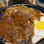 夜市牛排怎麼翻蛋?「只要1步驟」失敗率超低!