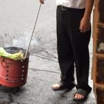 他疑惑問,鄰居阿伯「燒金紙順便燒空心菜」用意為何?專家揭台灣習俗:為了好兄弟阿!