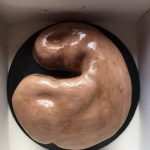 想給男友驚喜!她花2000元「訂製蛋糕」收到成品超傻眼!範本揭曉網狂笑:翻車了😆😆