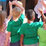 載女兒到托兒所!粗心爸「下午要接人」老師傻眼:孩子今天沒有來… 找到人「卻已沒了呼吸」