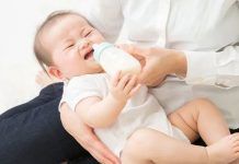 才出生9天!婆婆「餵金孫吃米粥」吐了還硬塞 堅持「習俗都這樣養」還嗆媳婦:喝奶粉才錯的