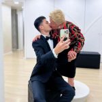 相差57歲祖孫戀!19歲鮮肉「求婚76歲高齡嬤」還懷孕 曝光產檢畫面「高調舉辦性別趴」網全看傻眼