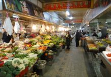 1隻雞腿300元!猶豫不想買「被老闆娘酸」:買不起不要吃 受氣「改去別攤買」價格差超多