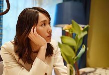 女兒考上公務員後,那個親手把我們趕出門的前婆婆:必須認祖歸宗