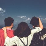 研究發現「智商高的人不愛社交」! 真正聰明絕頂的人「不常跟朋友出去」真相:他們成功的原因