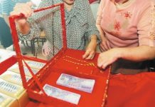 婆婆吃相難看!婚後3天狂要回聘金,她氣炸還金飾:不稀罕 這婚不結也罷!