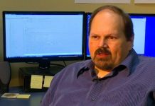 男子6年來「狂中樂透」賺6千多萬元令人超羨慕,但當大家發現他真實身分…全都氣得牙癢癢