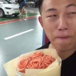 女友生日給驚喜… 他躲一旁怎知「錄下姦情畫面」真男人… 眼淚掉了!網推爆