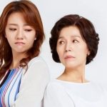 來家養老3年多!婆婆每次盛飯都「從中間挖起」搶著幫人添飯 直到某天「模仿她盛飯方式」我傻眼了