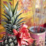 祭祖不燒金紙!南投夫妻「把現金當供品」:想吃什麼自己買 祖先也說好「8年一攤開明細」用途有意義