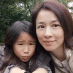 曾被封最醜星二代!張庭12歲女兒「長大變太正」 自拍照「扁塌五官→長髮氣質美少女」網友都戀愛了