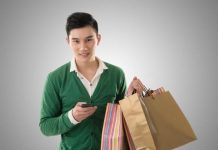 初次去女友家!準岳母吃飯時「為我夾了3次菜」 他才驚覺「這女孩不能娶」:是我高攀了…