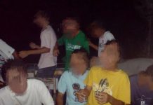 一群人開心笑呵呵!深夜烤肉「拍到沒看過的女人」他愣住 放大一看「全場只有她沒笑」3800網友嚇傻