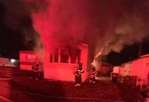 沈迷追劇…13歲少年半夜不睡覺「偷爬起床看片」 竟發現家裡著火:救了全家人!