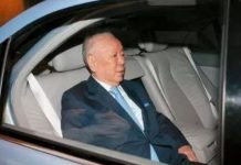 父親留420億遺產!擔心子孫敗光家業「只準兒子每月領200萬」 兒子算完時間「失去笑容」兒媳也傻眼