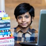 我還在唸大班!6歲童封城半年「考5張AI證照」 金氏世界紀錄認證:全球最年輕工程師