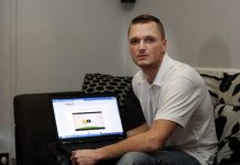 丟掉7500枚比特幣硬碟! 男子8年來「住垃圾桶狂翻」崩潰:價值100億