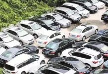 67萬車位屢次被佔!地主叫挪車反被抱怨:打擾我睡覺了 怒花2000買一車水泥:讓你停個夠