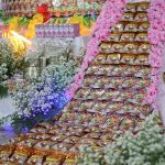 「鮮花沒用又浪費錢!」 老翁叮囑靈堂改鋪「千包泡麵」:結束後全捐出