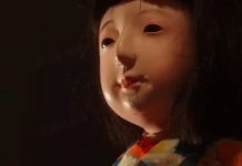 這人偶在日本被列為禁忌,一出場就怪事頻生…日本靈媒表示「祂還活著」!