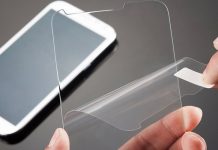 保護貼店為何開一堆又超大間?有這麼好賺嗎?網揭超盤真相:賺超大!