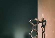 小資女月薪28K竟然能存400K買房,此消息讓廣大網友嘆為觀止!