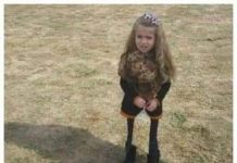 我真的以為她腳怎麼了!!!眼超花