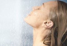 為什麼頭皮老是「長痘痘還一直長出來」!原因竟然是「這個」以後不要做這種事了!不然還會一直長!!