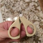 這麼短怎麼剪?他買剪刀「發現刀片僅1cm」傻眼想客訴 專業網友揭用途「真的超好用」:沒它不行